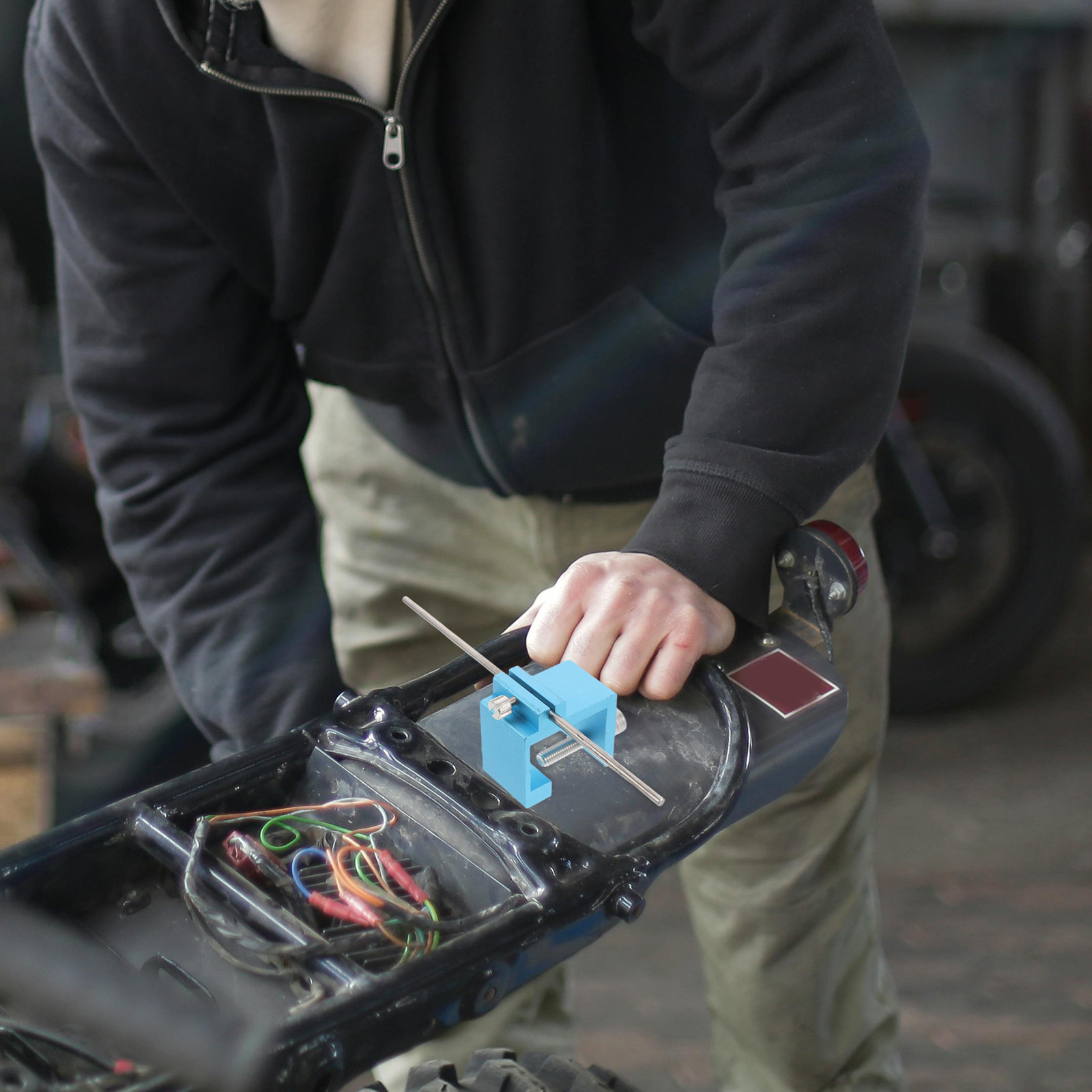 Chain Alignment Tool Heavy-Dut - Heavy Equipment Tires のレビューと価格